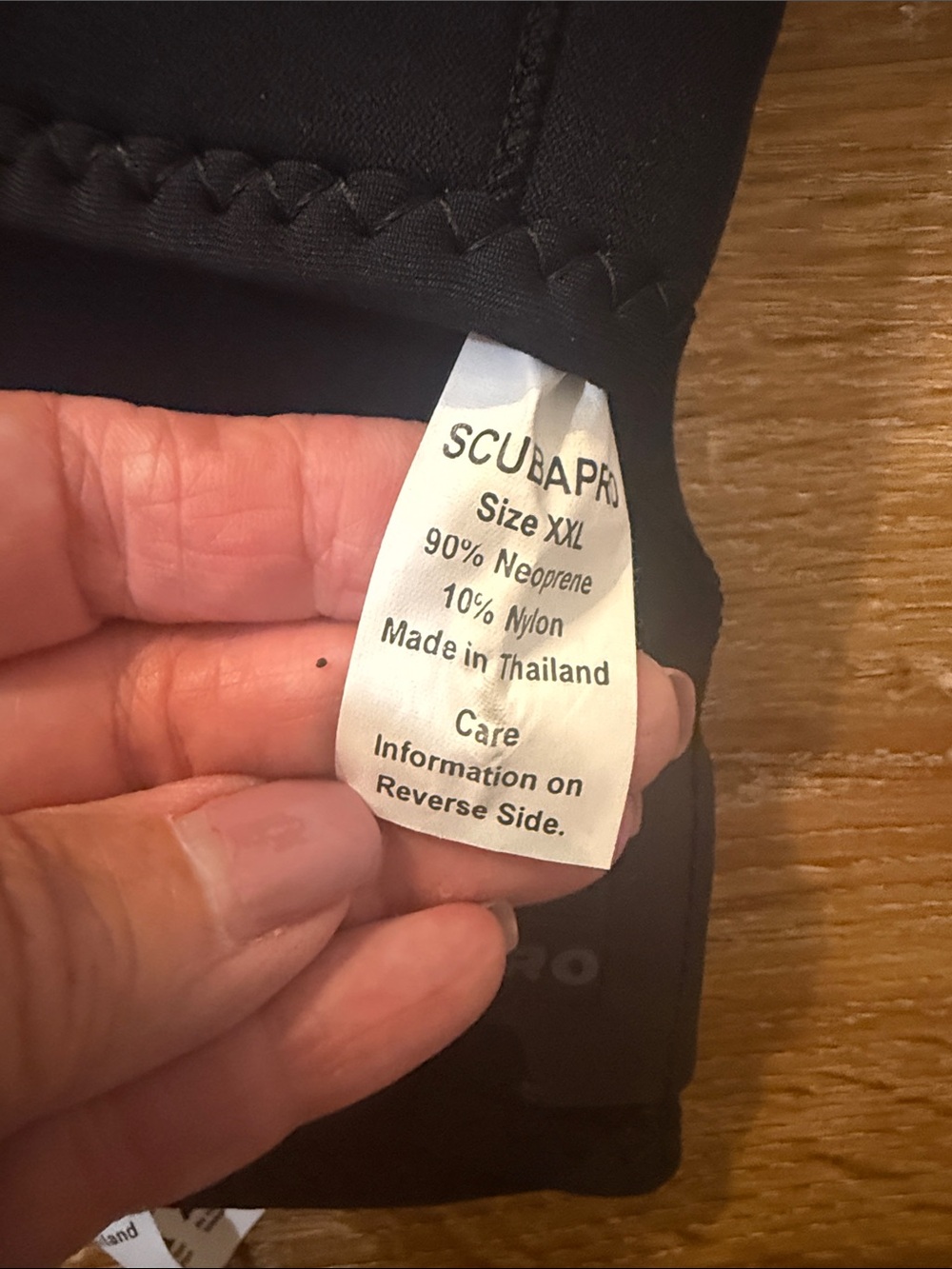 Scubapro Black Neoprene Five-Finger Dive Gloves - Picture 2 of 4